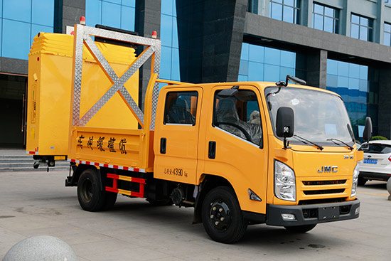 江鈴凱運(yùn)防撞緩沖車