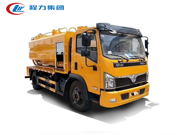 國六東風(fēng)福瑞卡清洗吸污車