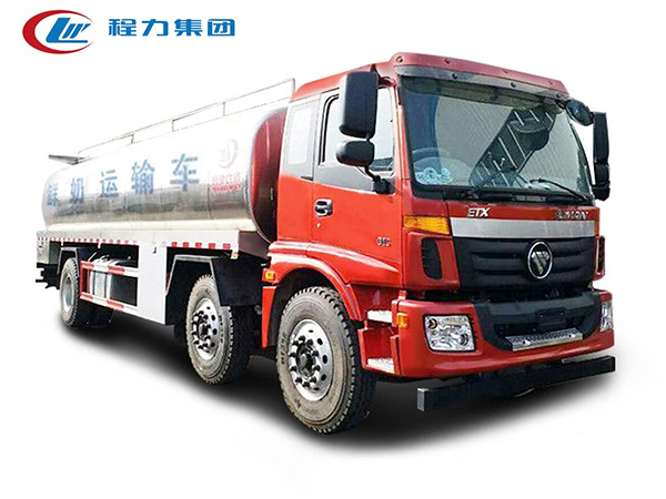 20-22立方福田小三軸鮮奶運輸車