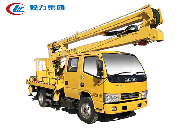 東風多利卡雙排14米高空作業(yè)車